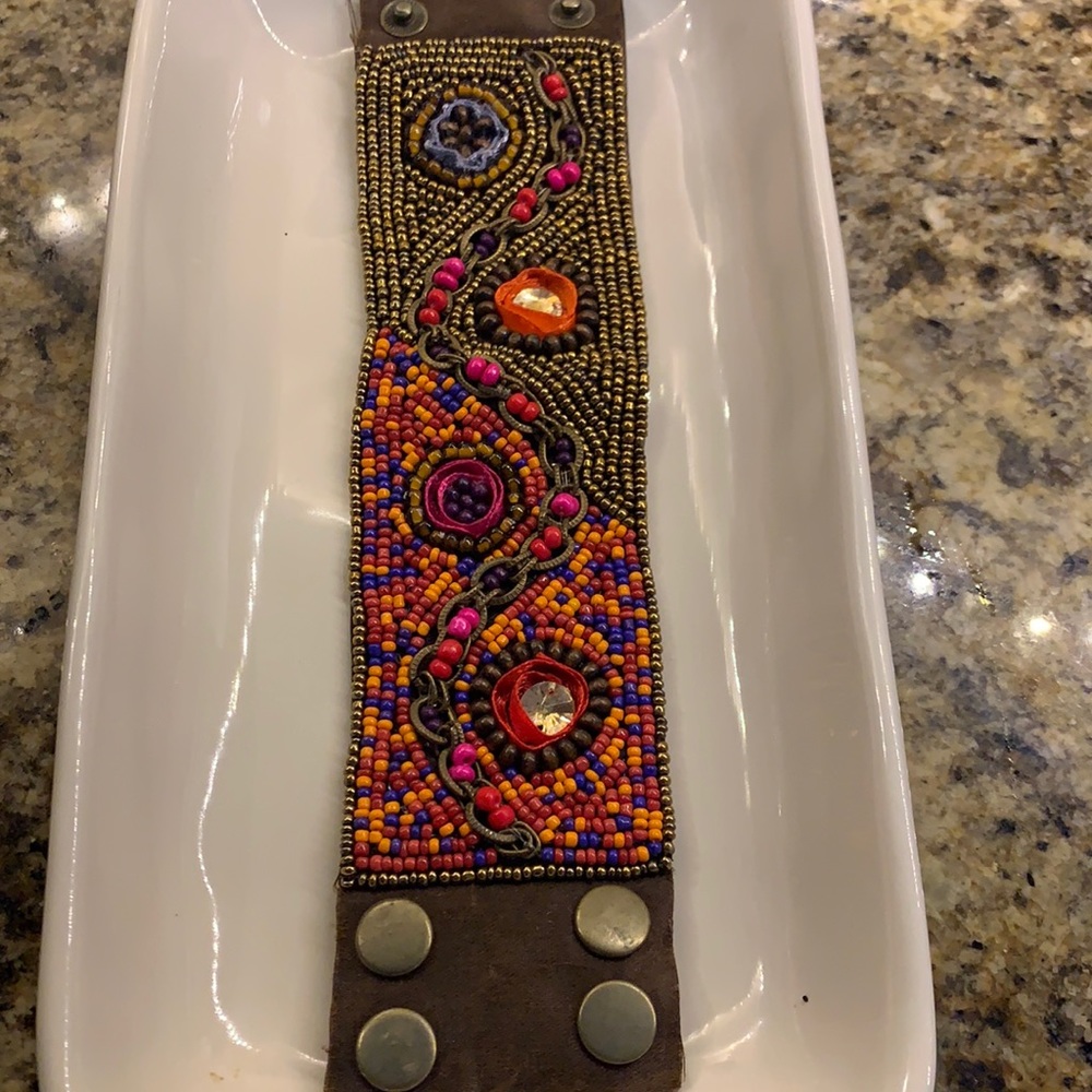 Beaded multi colored bracelet